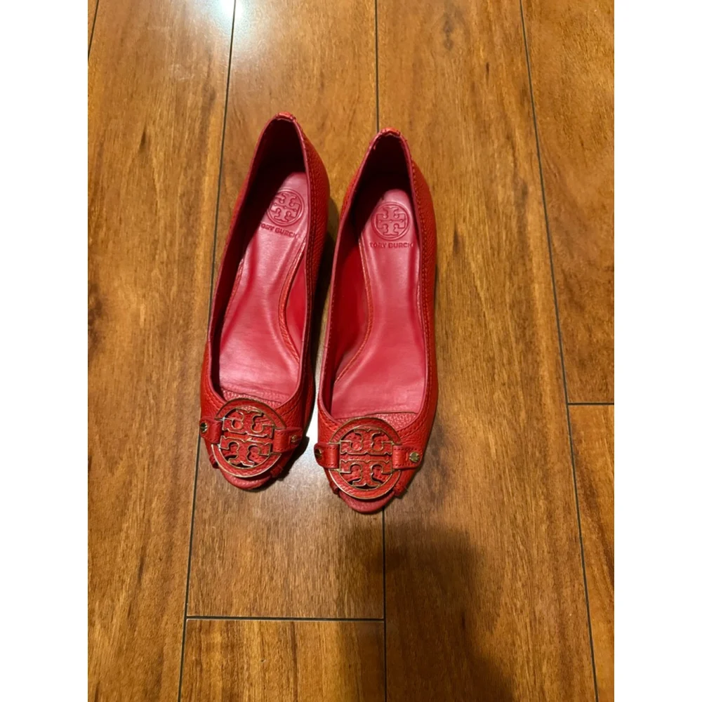 Women's Tory Burch Wedges in Red with Gold Logo